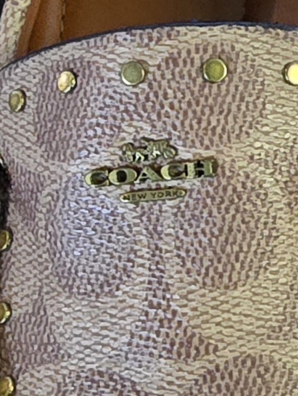 Coach Women's Studded Driving Loafers in Signature C Light Brown Leather Sz 8.5 - Picture 5 of 6